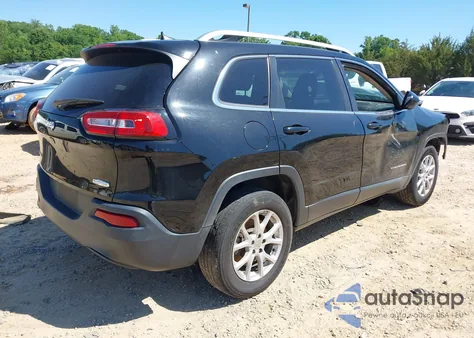 2017 Jeep Cherokee Latitude 4X4 z USA, uszkodzony, nr VIN 1C4PJMCB2HW512769